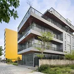 The Sense Apartment - Modern, Near My An Beach